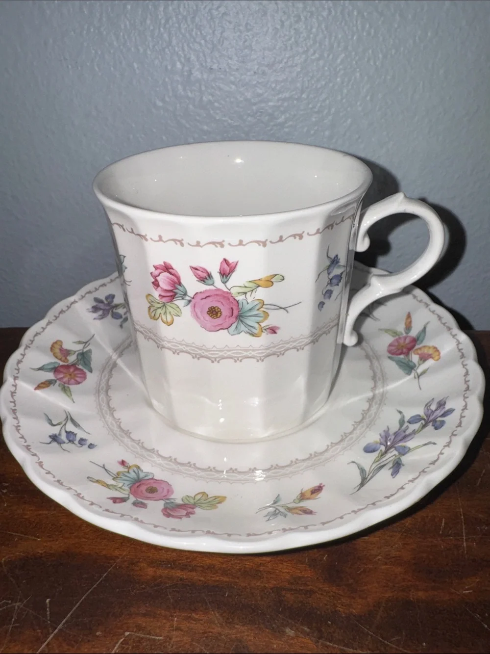 Mikasa Maxima Brywood (CAJ04) Tea Cup/Saucer Set Fine China Japan